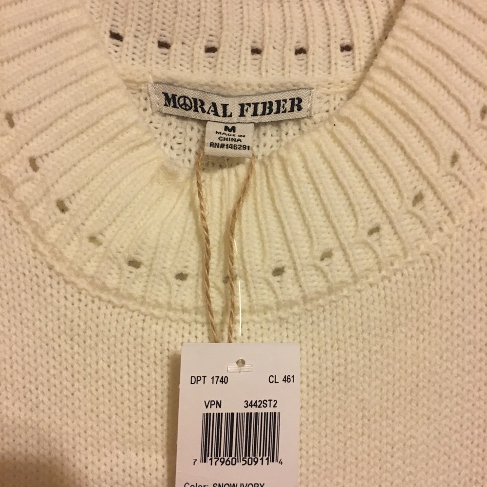 Off white new juniors M sleeveless sweater dress